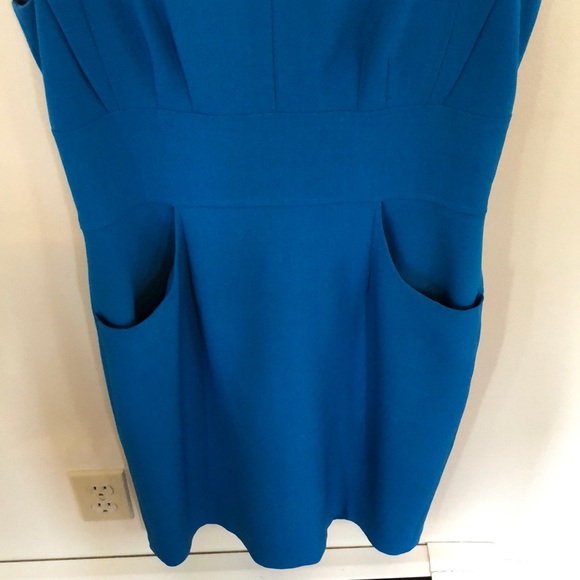 Andrienna Papell gorgeous dress - Picture 3 of 8